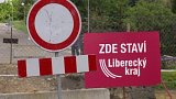 Liberecký kraj se zadlužil na léta, aby měl na opravu mostů