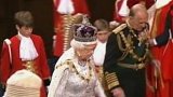 Unikátní snímky britské královny + rozhovor s A. Tomským