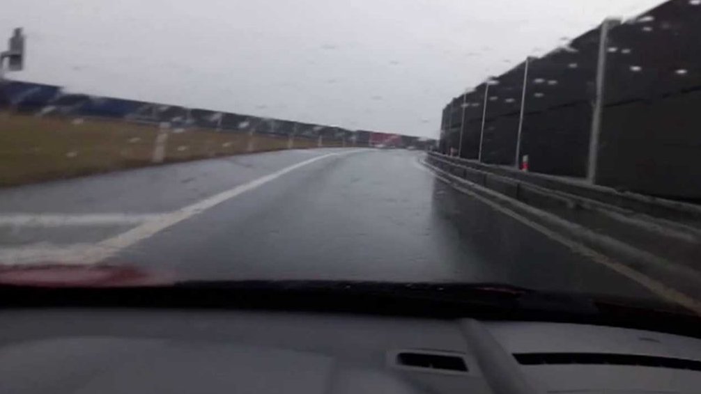 Déšť na dálnici