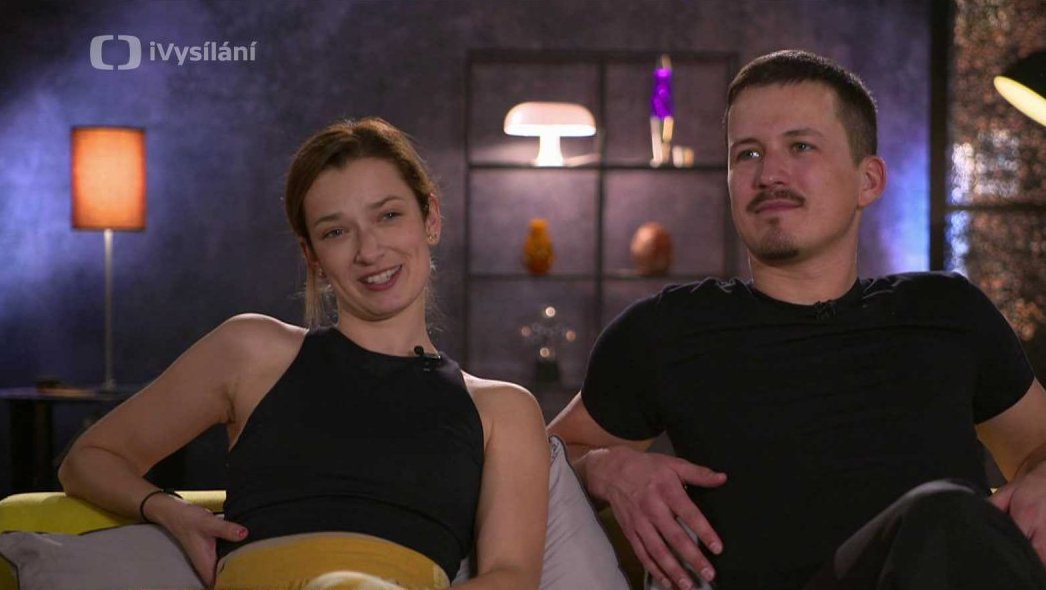 Medailonek páru Marika Šoposká a Robin Ondráček