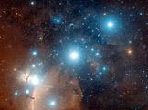 Orionův pás (foto: Davide De Martin, wikimedia.org)