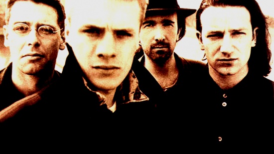 U2, zleva Adam Clayton, Larry Mullen Jr., The Edge, Bono, cca 1988