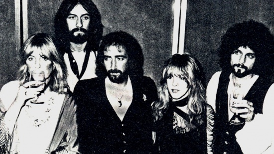 Fleetwood Mac, zleva Christine McVie, Mick Fleetwood, John McVie, Stevie Nicks, Lindsey Buckingham, 2. pol. 70. let