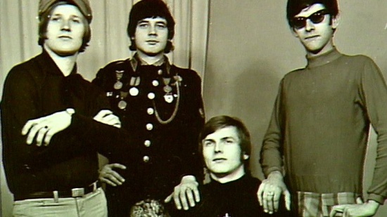 Sinners (zleva Oldřich Říha, asi František Hubač, Tolja Kohout, asi Bohuslav Vávra, cca 1967)