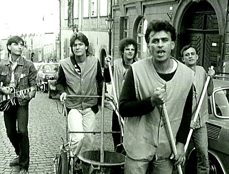 horký doprovod hardcore horký doprovod hardcore