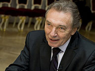 Karel Gott opět v Lucerně, ale tentokrát jinak!