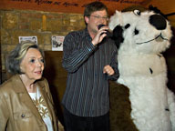 Edice ČT, Jiřina Jirásková a Maxipes Fík křtili kalendáře Aleše Cibulky na rok 2011