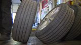 Pneucentra na Liberecku jsou v permanenci, řidiči začínají objednávat výměnu pneumatik