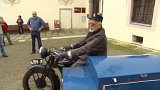 Na jihu Čech po 85. letech ožil příběh prvorepublikové motocyklové pošty