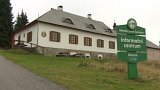 Správě šumavského parku hrozí pokuta za provoz hájovny na Březníku