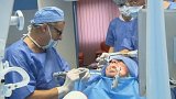 Unikátní zubní operace