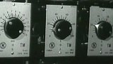 Výroba elektronických relé (1960)