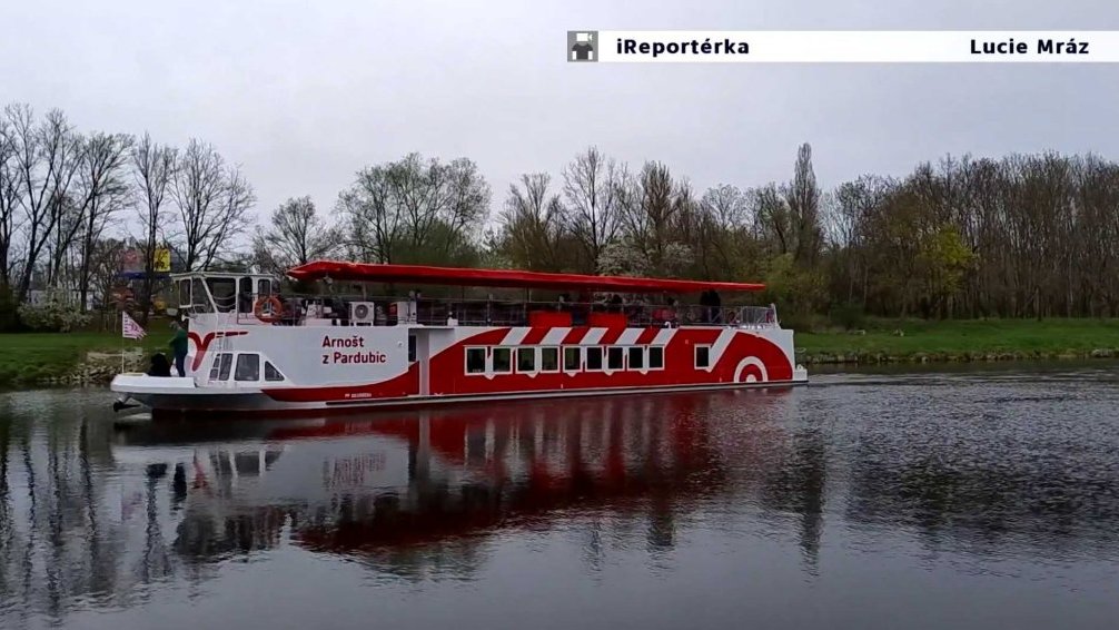 Opravená loď Arnošt z Pardubic