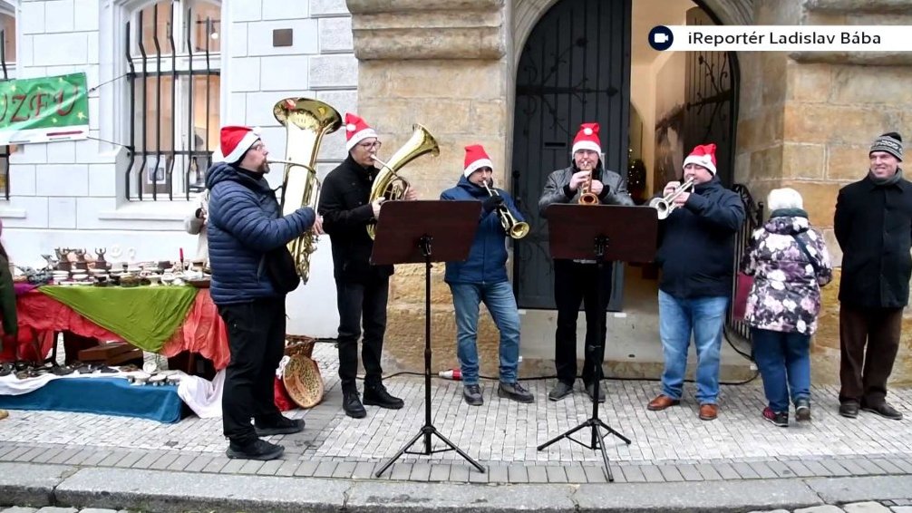 V&aacute;nočn&iacute; Louny