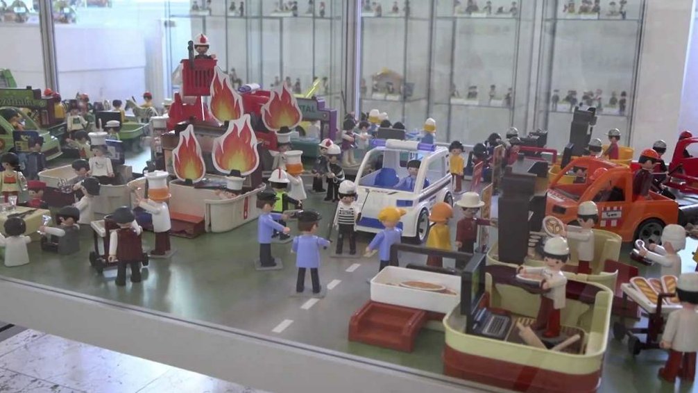 V&yacute;stava Fenom&eacute;n Igr&aacute;ček v Hranic&iacute;ch