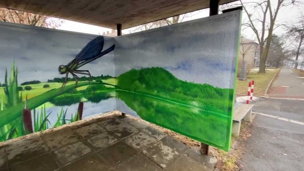 Street art na zast&aacute;vce v Ostravě-Hrabov&eacute;