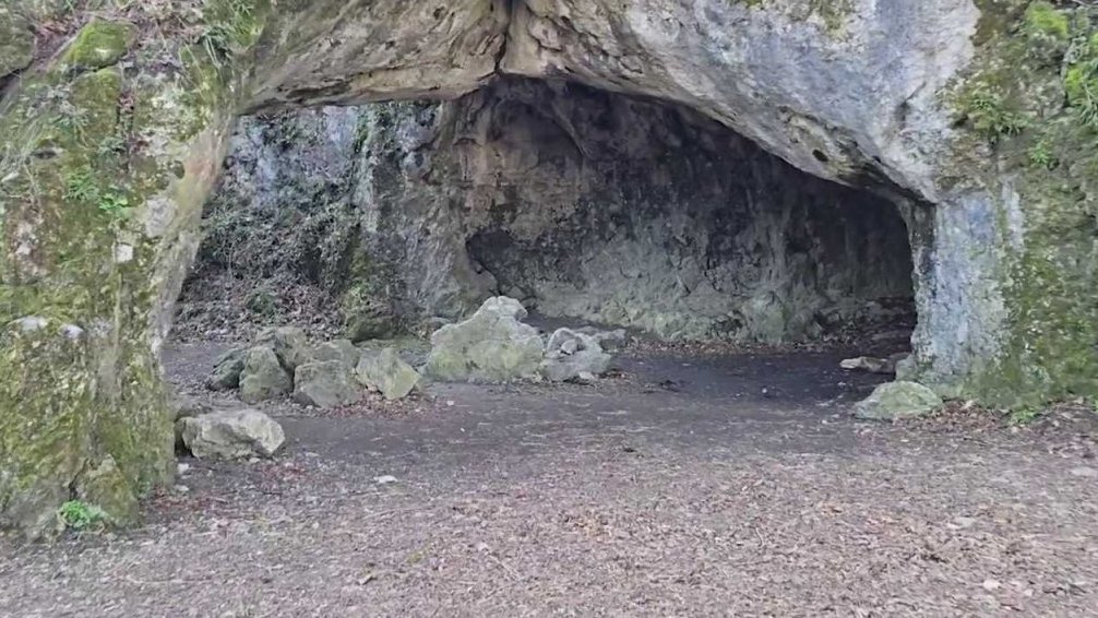 N&aacute;v&scaron;těva jeskyně &Scaron;ipka ve &Scaron;tramberku