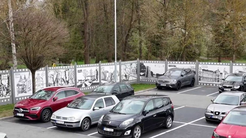 Ž&aacute;ci ZU&Scaron; dokončili venkovn&iacute; galerii v Hranic&iacute;ch