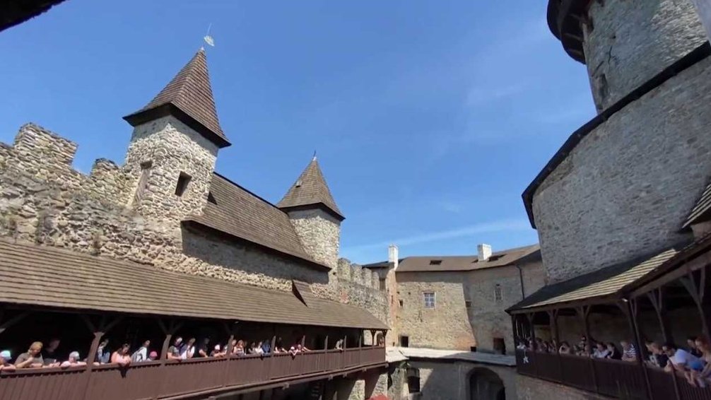 Historick&yacute; v&iacute;kend na hradě Sovinec