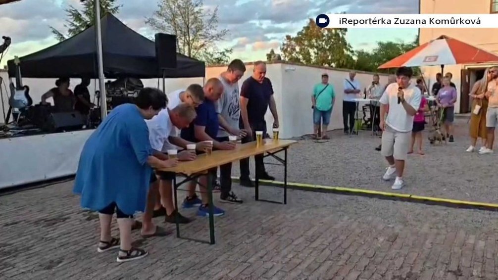Pivn&iacute; slavnosti v Jevi&scaron;ovic&iacute;ch