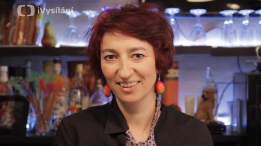 Barmanka Jiřina Bl&aacute;hov&aacute;