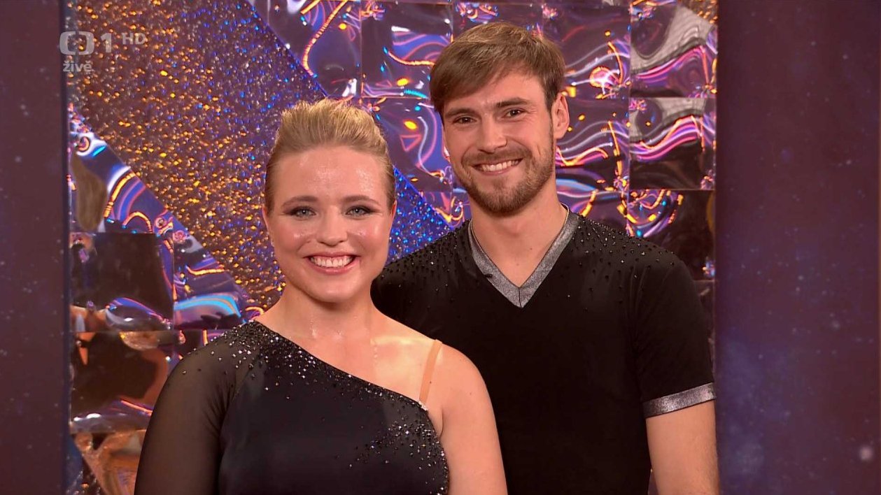 Martina Ptáčková a Dominik Vodička - Cha cha SD 7