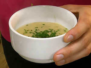 Jemná a lehká hrachová polévka