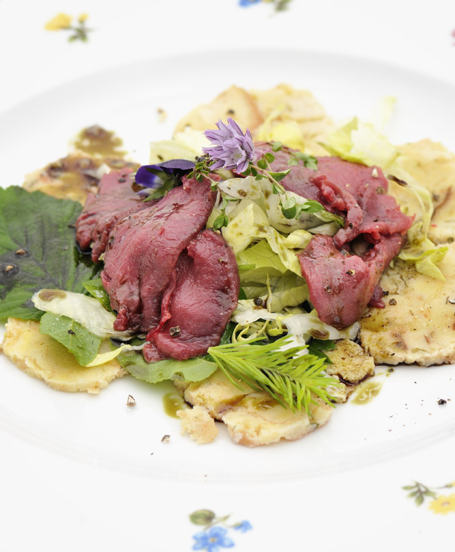 Carpaccio z jelena — Kluci v akci — Česká televize