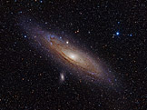 Galaxie v Andromedě (foto: Adam Evans, wikimedia.org)