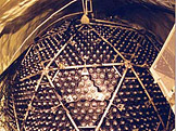 Neutrinový detektor