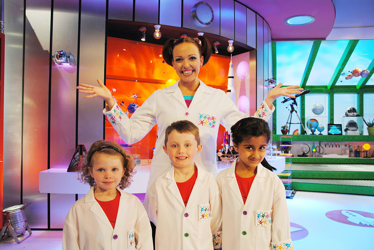 Nina I Neuronki Bajka Po Polsku Nina a neurony objevují modrou planetu: Život na Zemi — Česká televize