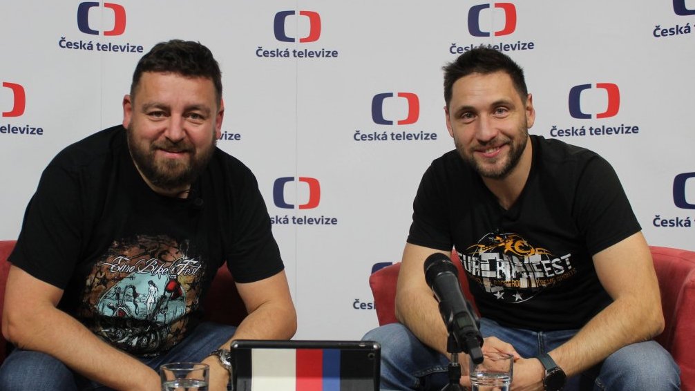 Po jedné stopě: Videochat