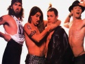 Red Hot Chili Peppers, zleva Chad Smith, Anthony Kiedis, Michael "Flea" Balzary, John Frusciante, zač. 90. let