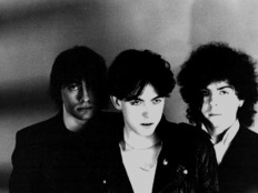 The Cure, zleva Michael Dempsey, Robert Smith a Lol Tolhurst,  1979
