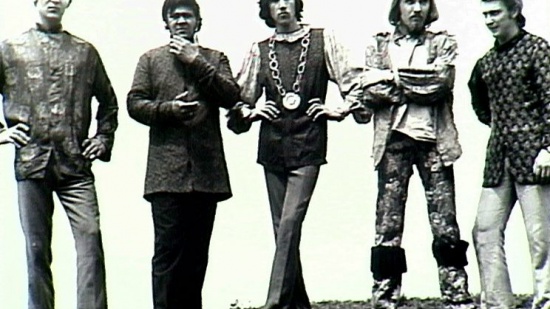 Komety (zleva Miroslav Žižka, Jiří Kaleš, Reddy Kirken, Pavel Pešta, Jan Reiner, 1968)